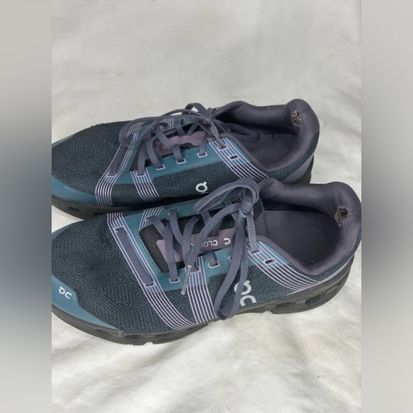 On Running CloudGo shoes 40.5. / 9 - Picture 4 of 4